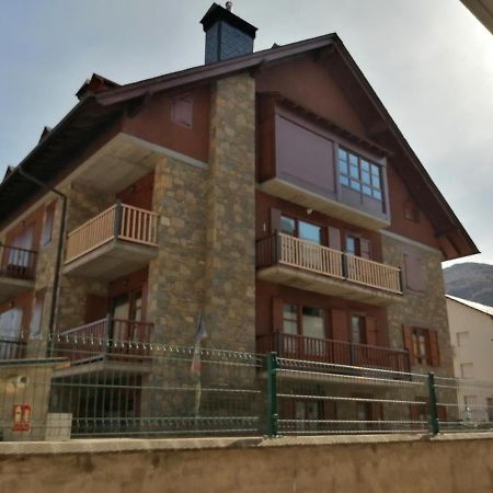 La Bruna De Esterri Esterri D'Aneu Luaran gambar